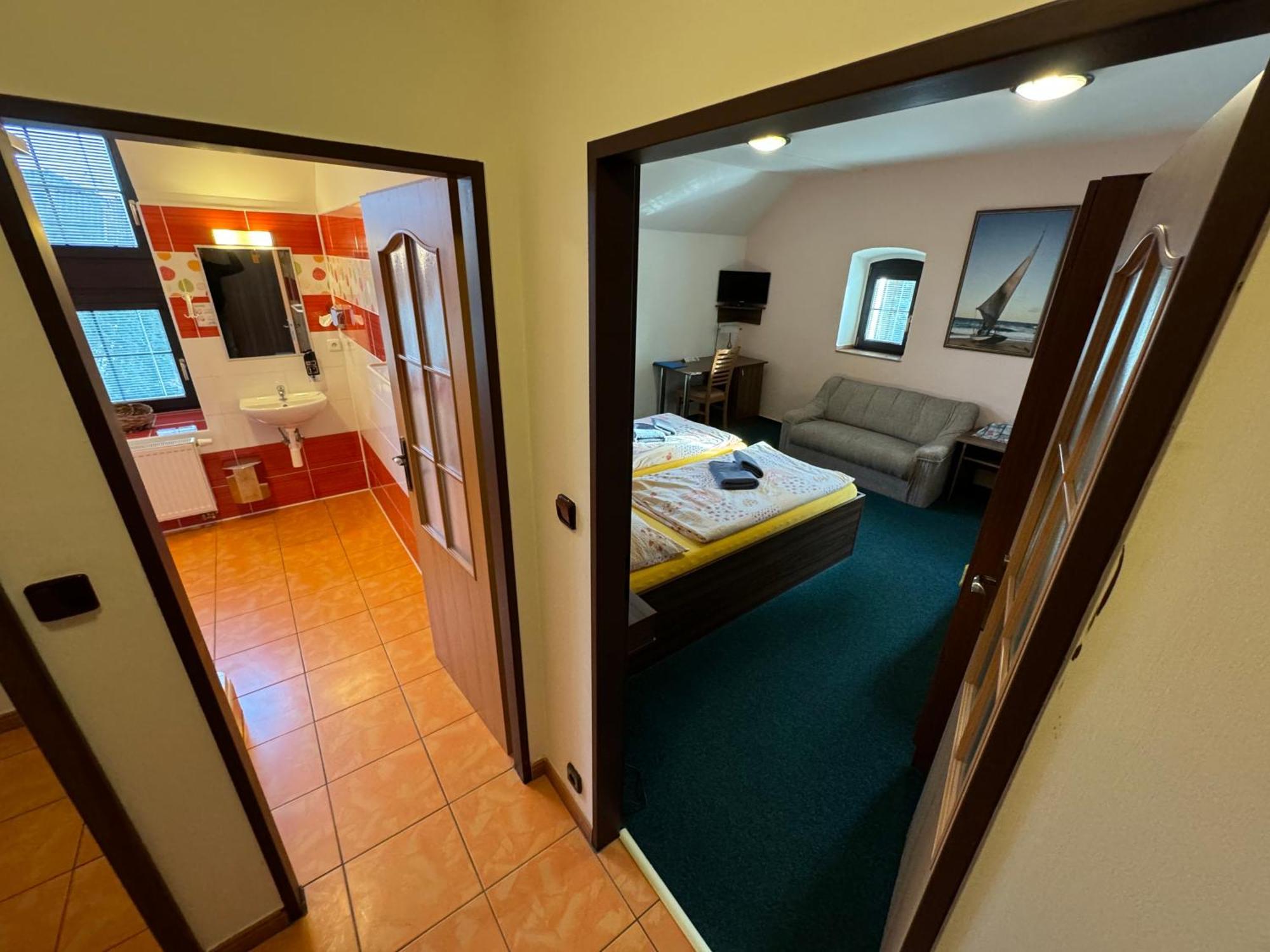 Pension U Svateho Jana Hradec Králové Extérieur photo